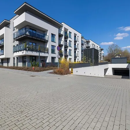 Modern With Parking And Garden By Renters Appartement *